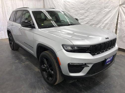 Silver Zynith 2024 Jeep Grand Cherokee Limited