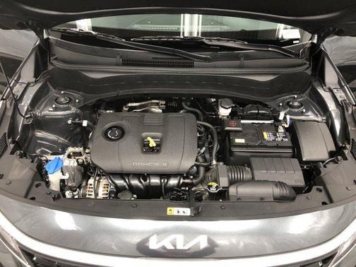 2023 Kia Seltos S