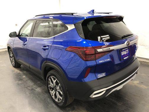 2021 Kia Seltos EX