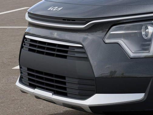 Interstellar Gray 2026 Kia Niro LX