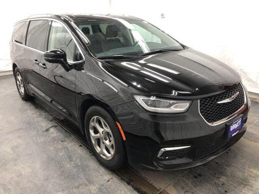 2024 Chrysler Pacifica Limited