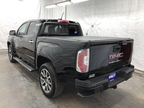 Onyx Black 2021 GMC Canyon Denali