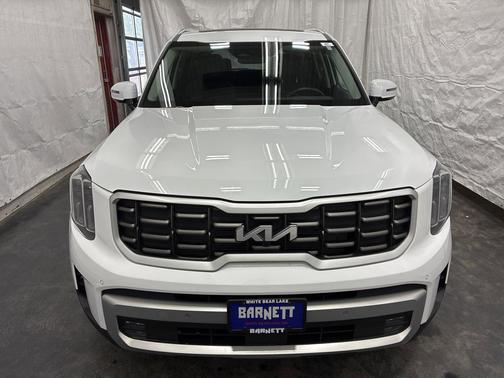 Glacial White Pearl 2023 Kia Telluride SX