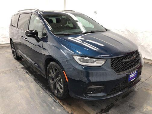 2024 Chrysler Pacifica Limited