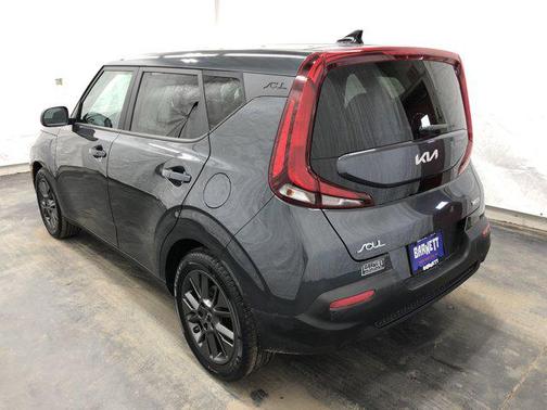 2022 Kia Soul EX