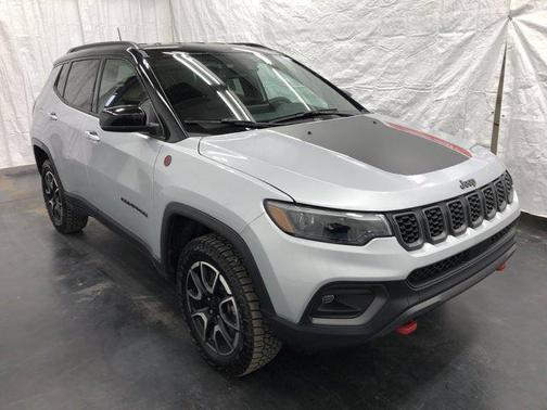 2024 Jeep Compass Trailhawk
