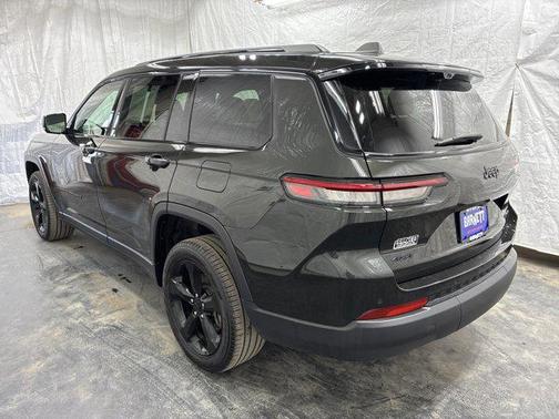 Rocky Mountain Pearlcoat 2024 Jeep Grand Cherokee L Limited