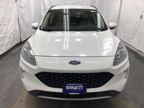 Star White Metallic Tri-Coat 2020 Ford Escape Titanium