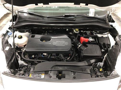 Star White Metallic Tri-Coat 2020 Ford Escape Titanium