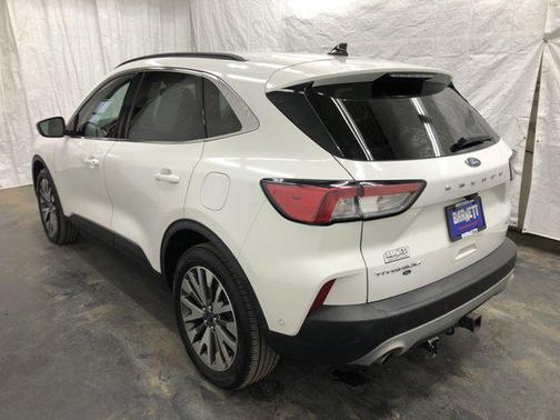Star White Metallic Tri-Coat 2020 Ford Escape Titanium