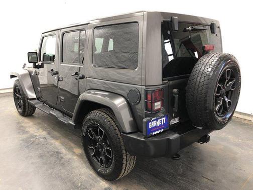 2017 Jeep Wrangler Unlimited Smoky Mountain 4x4