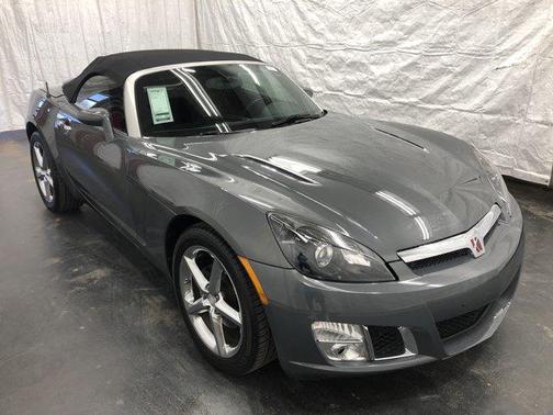 2008 Saturn Sky Red Line