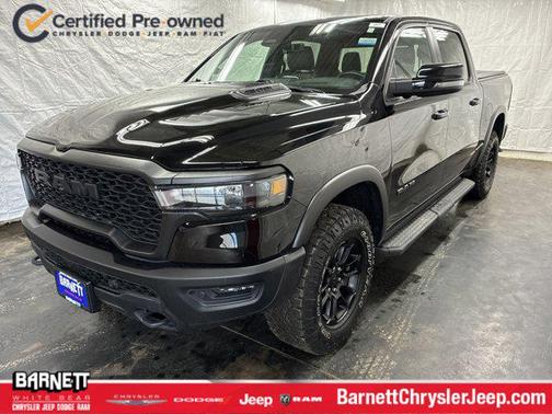 Diamond Black Crystal Pearlcoat 2025 RAM 1500 Rebel