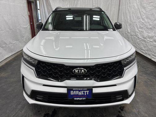 Glacial White Pearl 2021 Kia Sorento EX