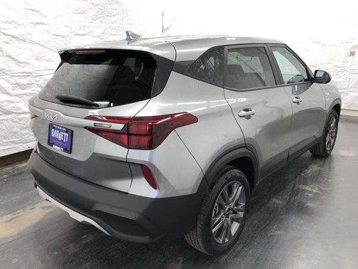 2023 Kia Seltos LX