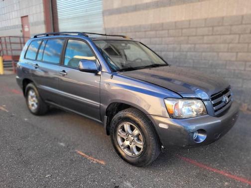 Bluestone Metallic 2004 Toyota Highlander Base
