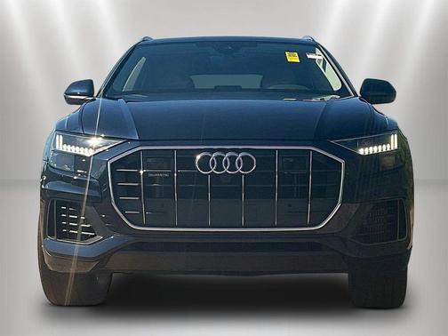 Waitomo Blue Metallic 2023 Audi Q8 55 Premium Plus
