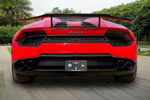 2018 Lamborghini Huracan LP580-2S