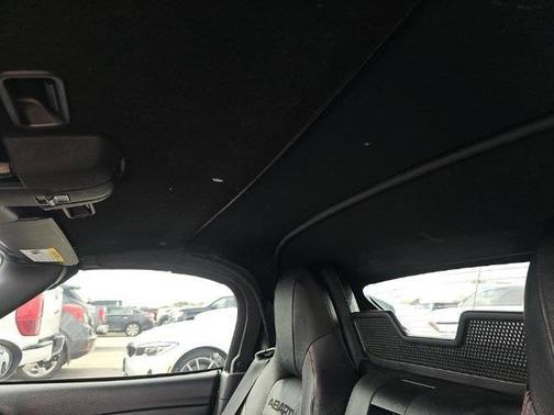 2020 FIAT 124 Spider Abarth