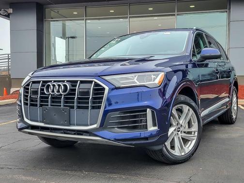 2022 Audi Q7 55 Premium Plus