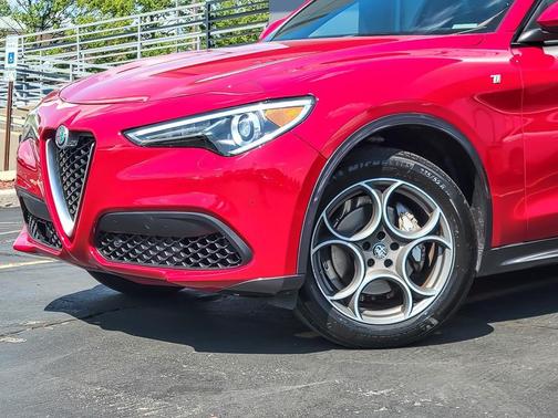 2022 Alfa Romeo Stelvio Ti