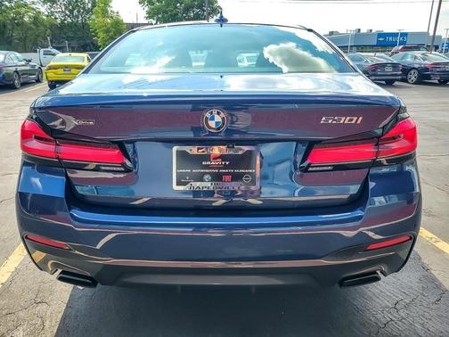 2022 BMW 530 i xDrive