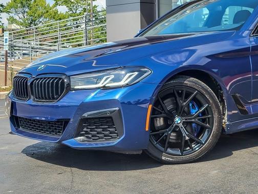 2022 BMW 530 i xDrive