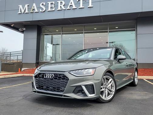 2023 Audi A4 45 S line Premium Plus