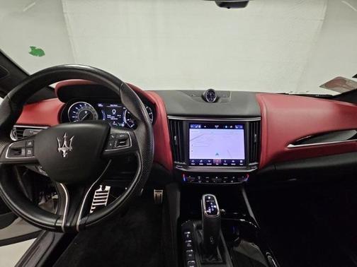 2022 Maserati Levante Modena