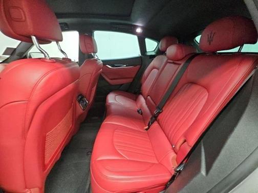 2022 Maserati Levante Modena