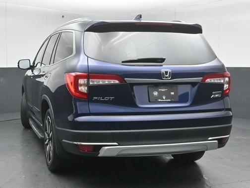 2020 Honda Pilot Touring 8-Passenger
