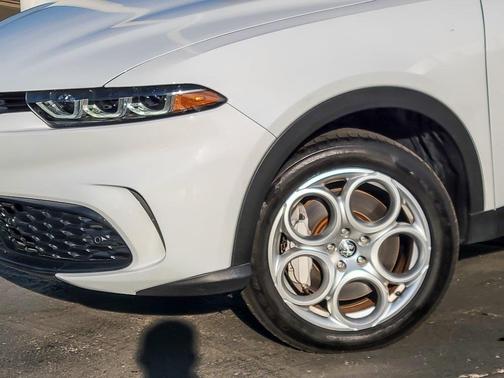 2024 Alfa Romeo Tonale Sprint