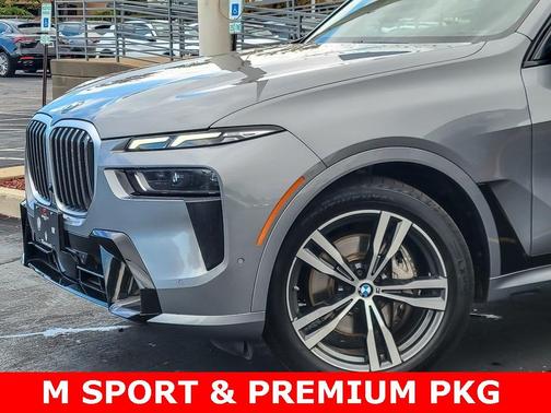 2025 BMW X7 xDrive40i