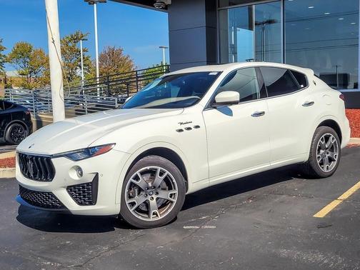 2023 Maserati Levante Modena