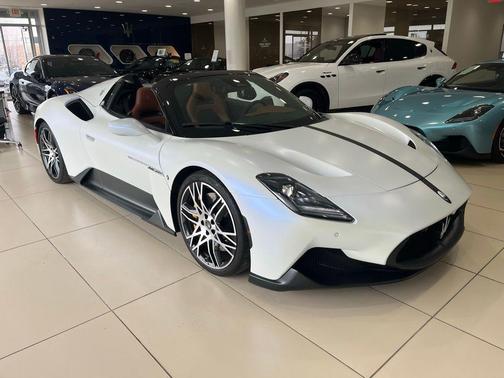 Bianco Audace 2023 Maserati MC20 Cielo