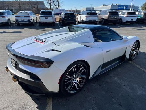 2023 Maserati MC20 Cielo