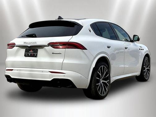 White 2023 Maserati Grecale Modena