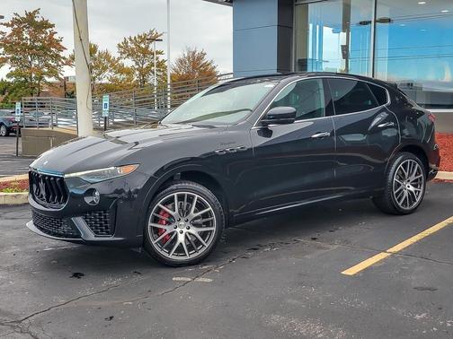 2022 Maserati Levante Modena