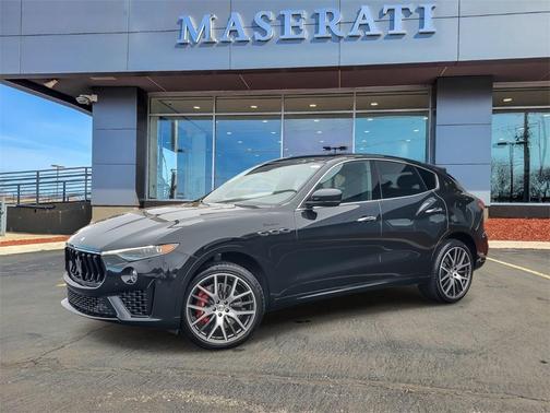 2022 Maserati Levante Modena
