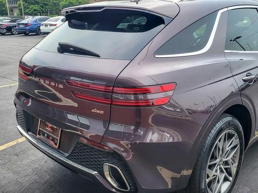 2023 Genesis GV70 2.5T