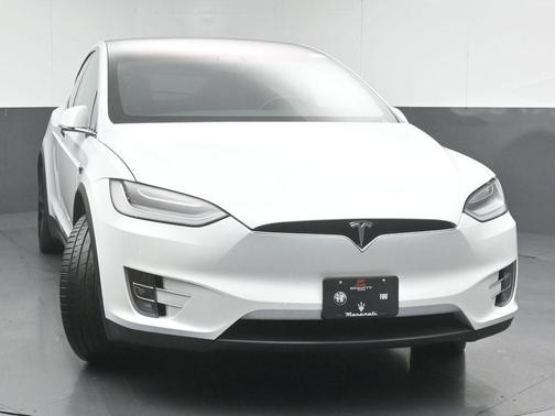 2020 Tesla Model X Long Range