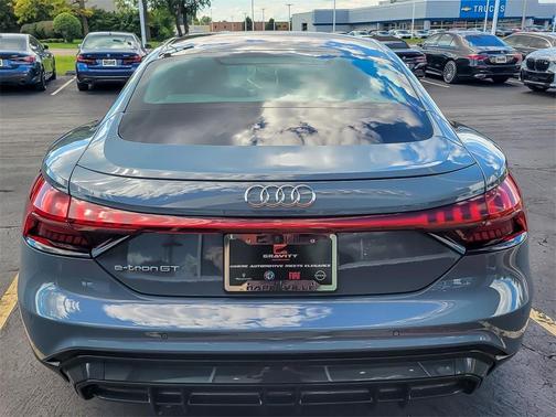2023 Audi e-tron GT Premium Plus