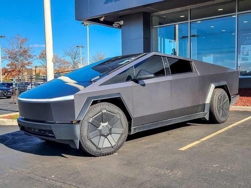 2024 Tesla Cybertruck Base