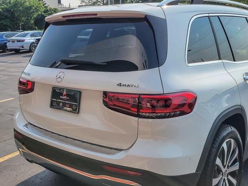 2022 Mercedes-Benz GLB 250 Base 4MATIC