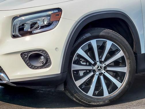 2022 Mercedes-Benz GLB 250 Base 4MATIC