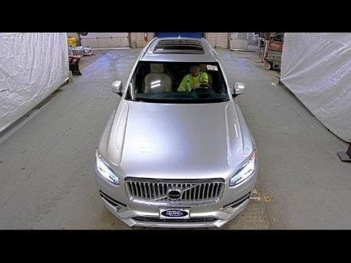 2022 Volvo XC90 T6 Inscription 7 Passenger