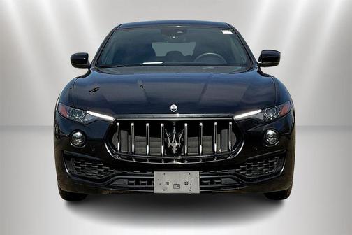 Nero Ribelle Metallic 2022 Maserati Levante GT
