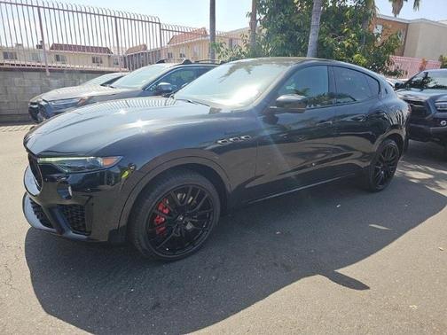 2022 Maserati Levante Modena