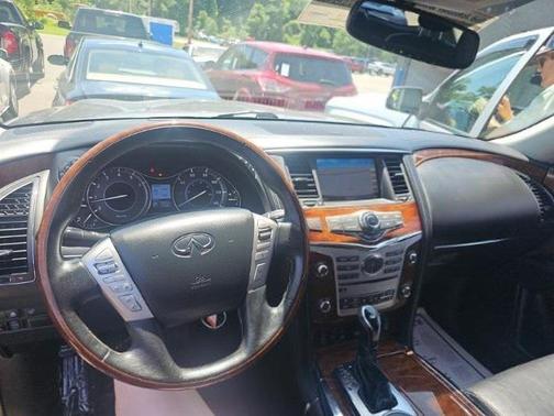 2018 INFINITI QX80 Base