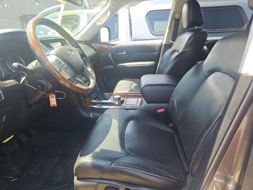 2018 INFINITI QX80 Base